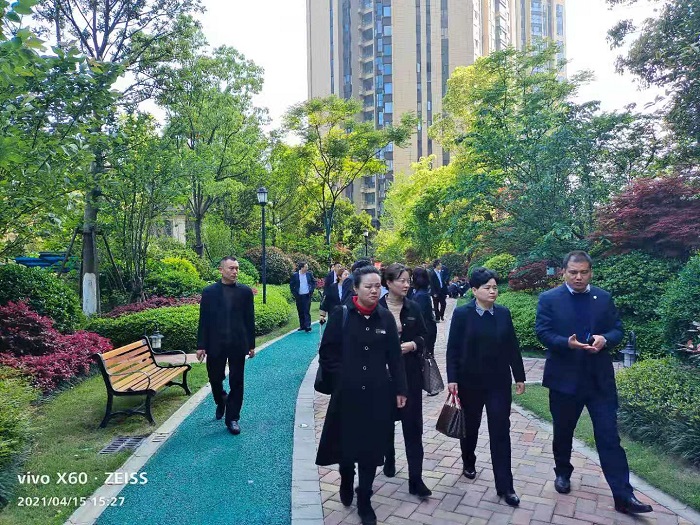 常德市康都物業(yè)服務(wù)有限公司,常德保安服務(wù)公司,保潔服務(wù),墻外高空清洗服務(wù) 常德市康都物業(yè)服務(wù)有限公司,常德保安服務(wù)公司,保潔服務(wù),墻外高空清洗服務(wù)